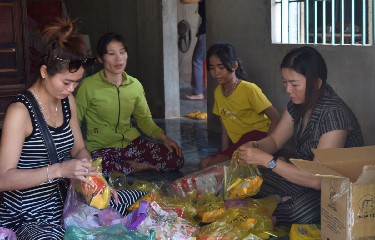 Dieu Suong Sisters Suong & Niece
