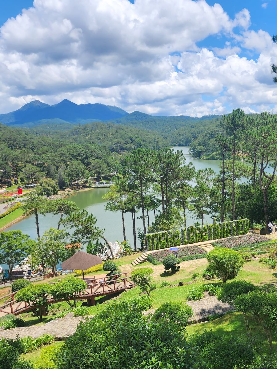 The parks surrounding the glass bridge.