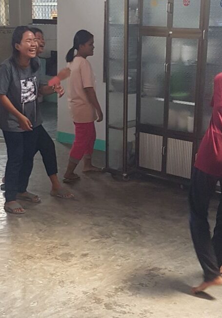 Girls playing at Phanxico